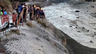 Glacier burst near Badrinath triggers avalanche, trapping 55 BRO workers under snow in Uttarakhand.