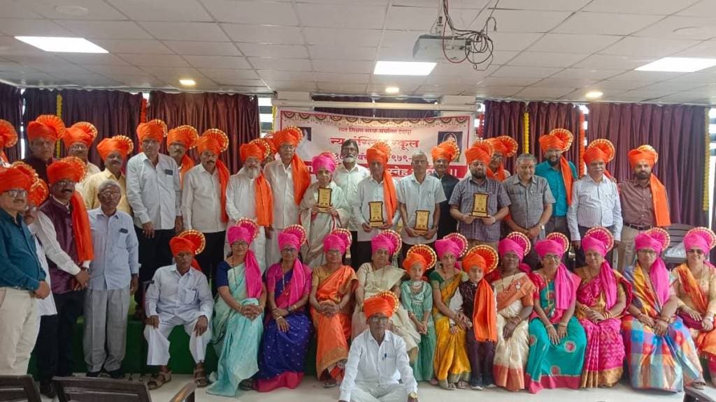 Shrenik Shah and Lahu Kadam were awarded Karmaveer Bhaurao Patil social service award