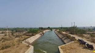 The water resources department water of the Kukadi river left canal farmers water bills payment