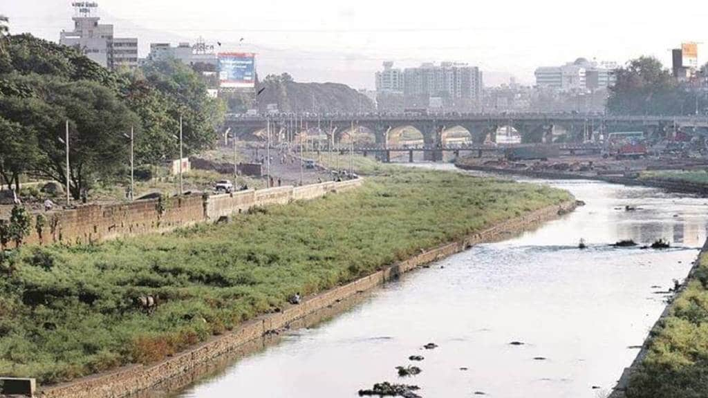 pollution and flooding issues of Mula, Mutha rivers in Pune city