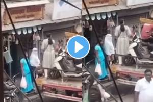 Traffic Police Towing ladies scooty in pune watch happened next video goes viral