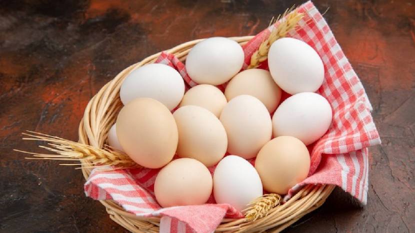 Are eggs safe to eat as bird flu spreads?