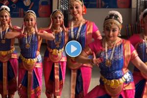 Bharatanatyam performed by young women on the song Gulabi Saree