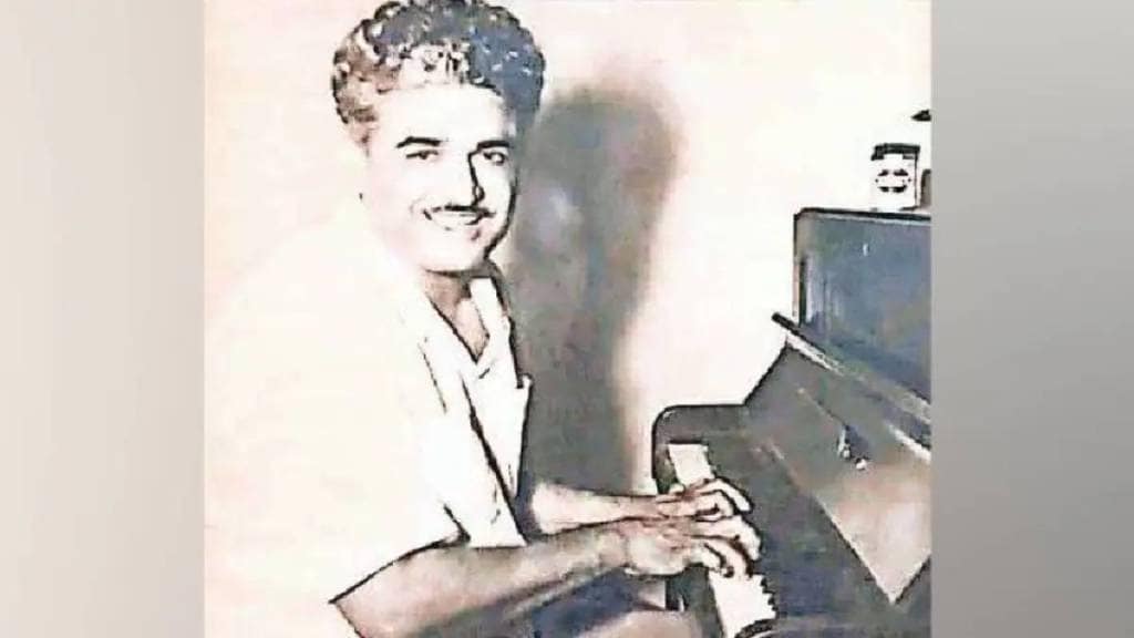 musician c ramchandra piano returned to Pune by suresh Yadav is now accumulation responsibility