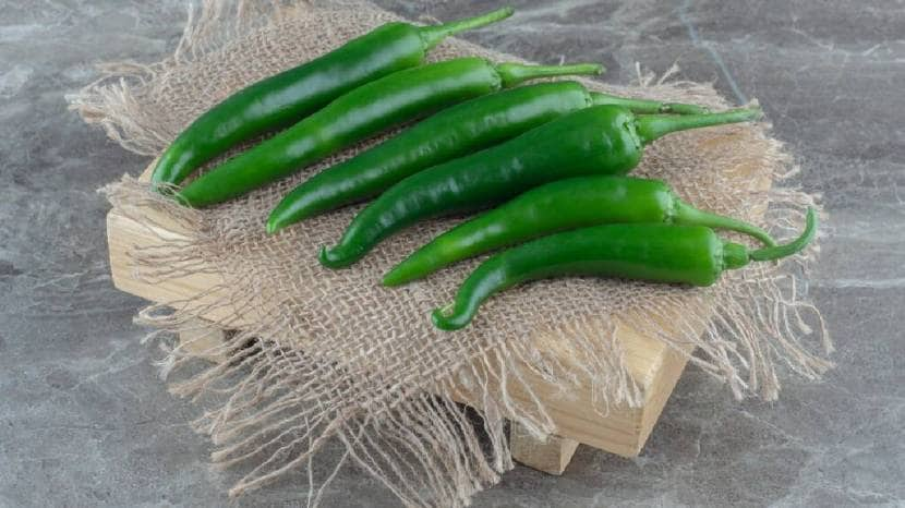 benefits of eating green chili