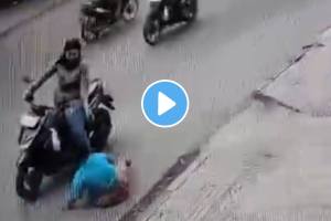 Shocking video a Lady Ran away after hitting a Pedestrian with Scooter in Indonesia