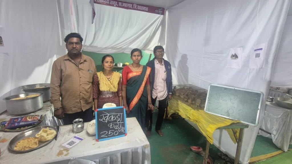 Non-vegetarian food in Samruddhi Mini Saras exhibition being held under Umed Mission