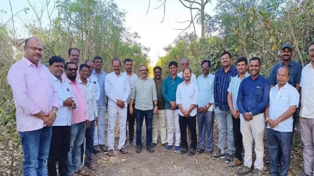 Satyajit Bhatkal inspected environmental conservation work in Karjat