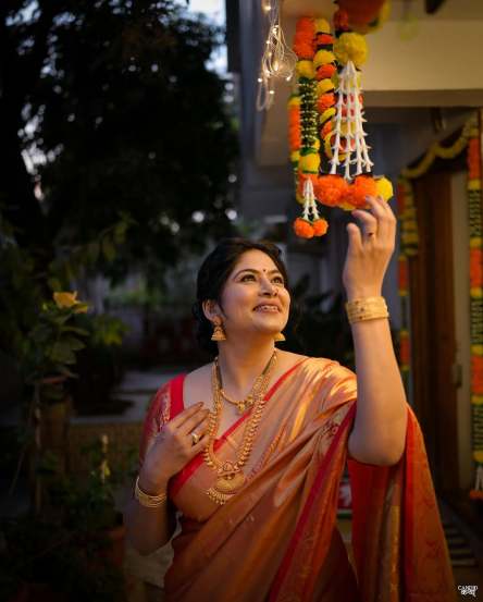 Shweta Shinde Orange Saree Look