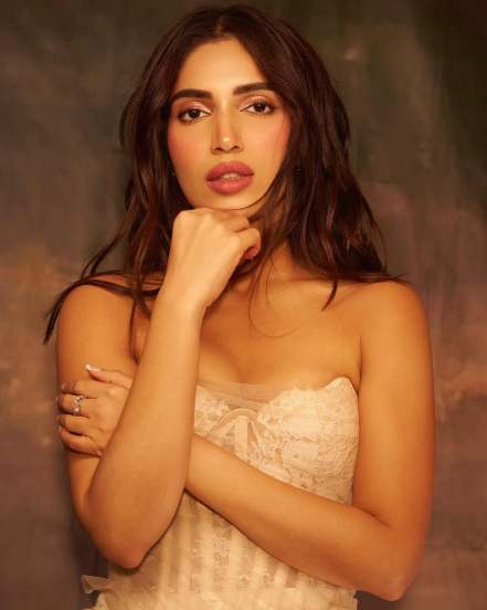 Bhumi Pednekar shares stunning pictures in white dress on social media looks like a fairy