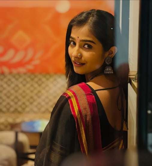 Marathi Actress Asmita Deshmukh shares pictures in black Irkal saree on social media