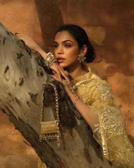 Shriya Pilgaonkar shares pictures in yellow anarkali suit on social media