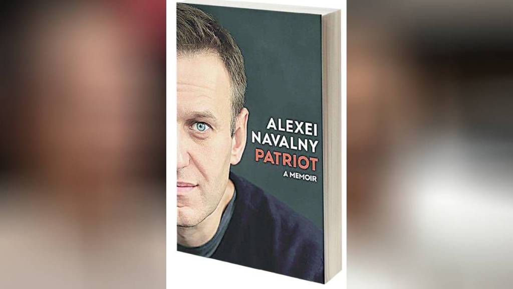 Loksatta book mark Patriot Alexei Navalny Russian security forces