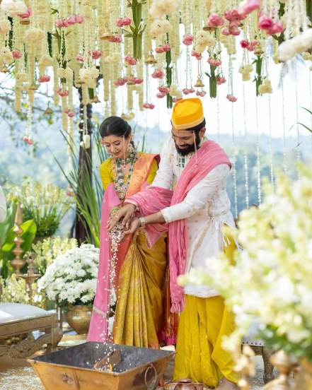 kokan hearted girl ankita walawalkar tie knot with kunal bhagat