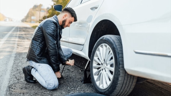 how to check car tyre conditions tips to know tyre air pressure car tips