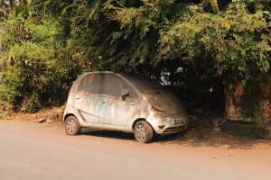 vasai virar abandoned vehicles