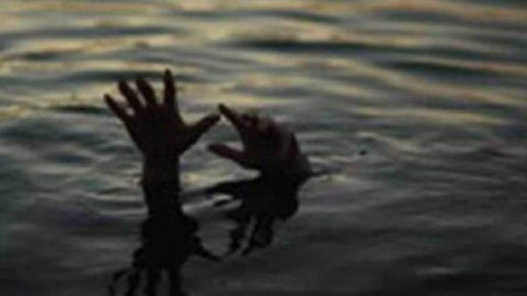 2 children die after father throws them in river in nashik