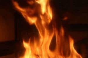 alcoholic son sets mother on fire news in marathi