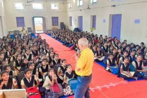 workshop for school girl raising awareness about online fraud