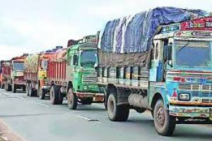 Organizations strongly oppose ban on heavy vehicles Pune print news