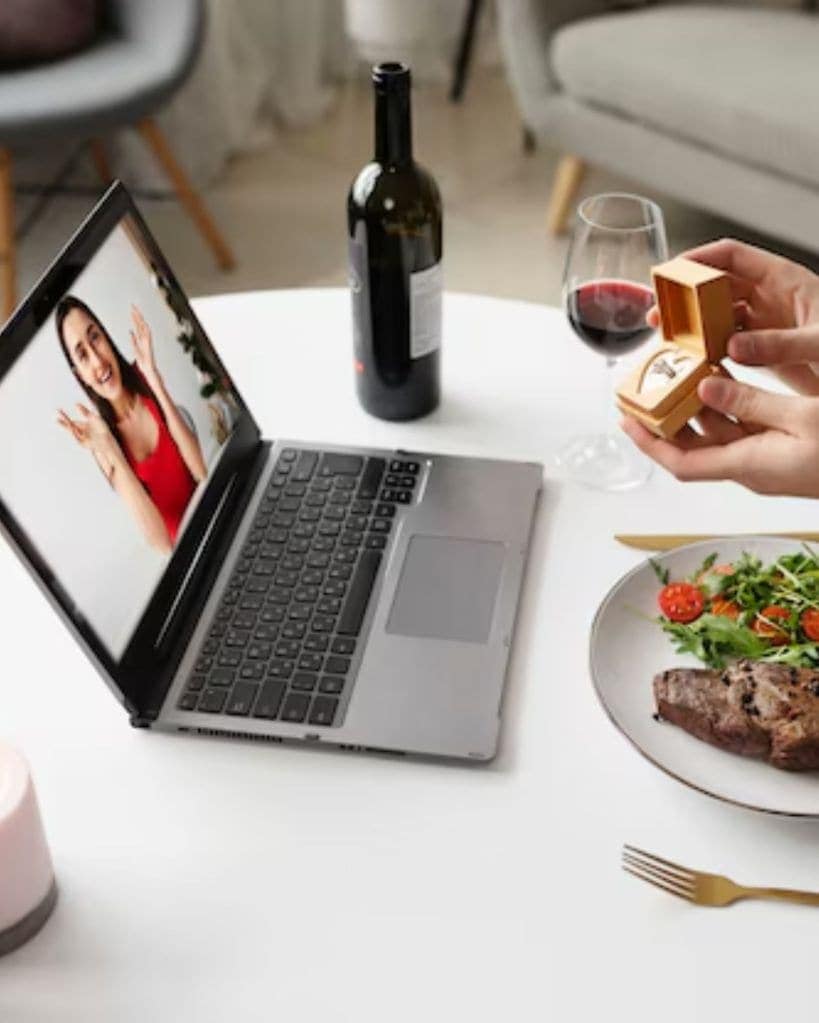 Online Dinner Date