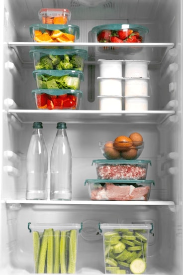 Do you know how to organise your fridge? (Source: Freepik)