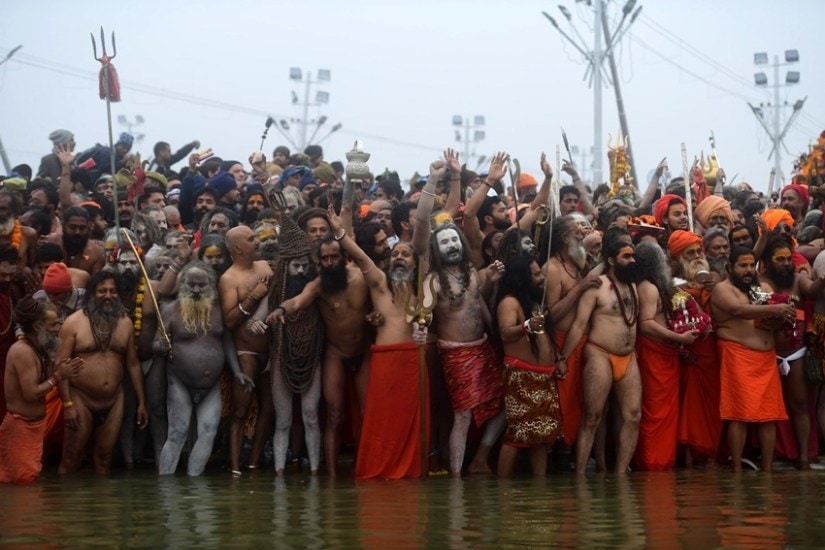 Why would sages and saints go to Kashi after Mahakumbh?