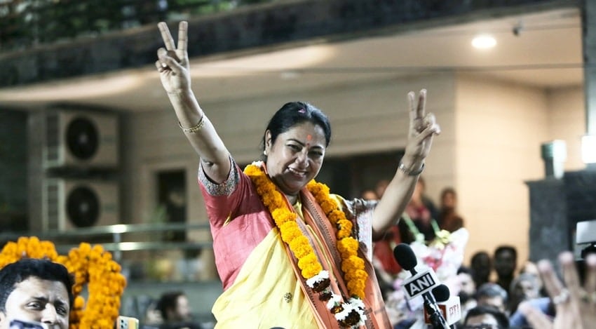  Delhi CM Rekha Gupta challenges