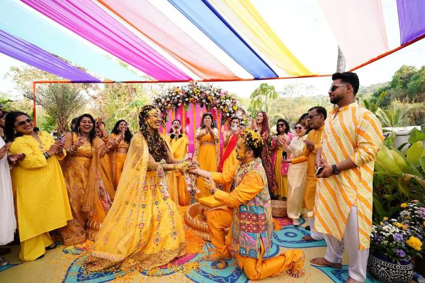 bigg boss marathi fame actress meenal shah wedding photos