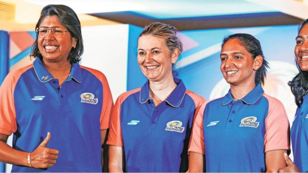 Mumbai Indians bowling coach Jhulan Goswami news in marathi