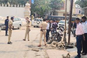 firing incident Gurudwara area ​​Nanded morning gate