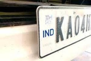 mandatory to install High Security Number Plates HSRP on vehicles pune