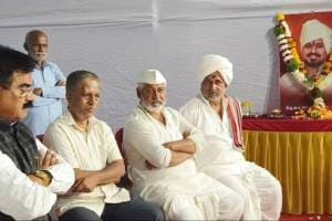 Shinde announces financial aid to Sant Tukaram Maharaj descendant