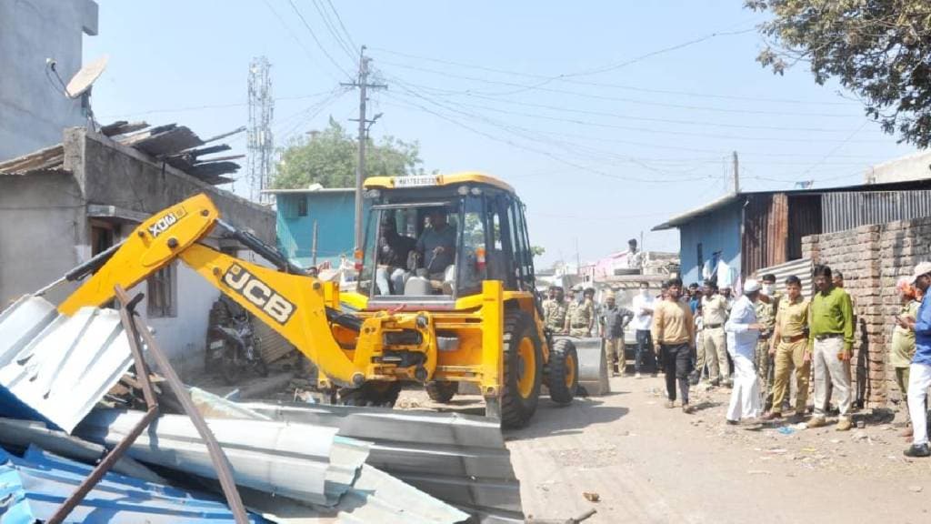 ahilyanagar district Shrirampur illegal slaughterhouses razed municipal encroachment removal campaign