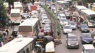 redevelopment projects in Pune hit traffic problem in city