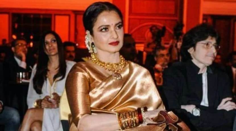 why rekha always wear saree