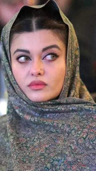 Aishwarya rai duplicate women from pakistan