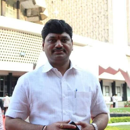 dhananjay munde resignation, dhananjay munde political career, biography