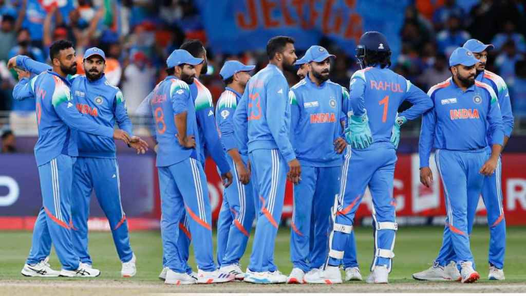 India Beat New Zealand by 44 Runs and will play Champions Trophy Semi Final Against Australia