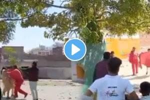 Shocking video female teachers attacked each other with sticks the agra primary school video