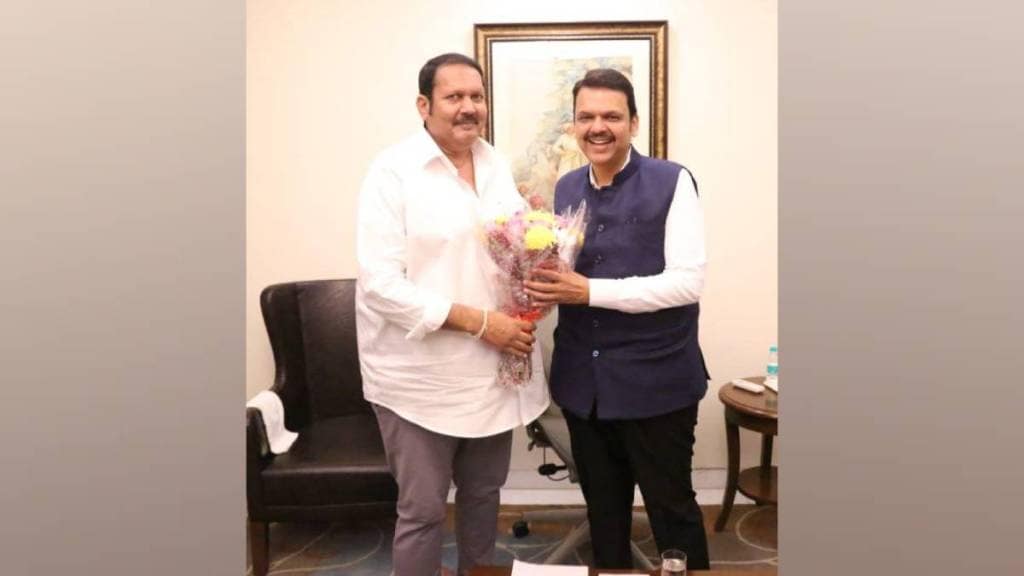 chief minister devendra fadnavis udayanraje bhosale met in mumbai and took strong stand to resolve these issues