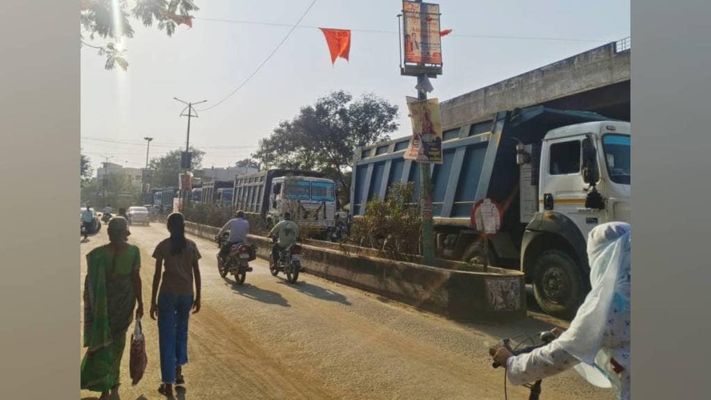 high quality sand from wainganga and bawanthadi rivers in tumsar is smuggled using new methods