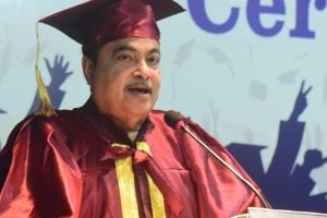 Youth in Muslim community are in greatest need of education says nitin gadkari