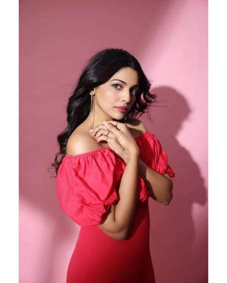 Pooja Sawant Pink Off Shoulder Dress