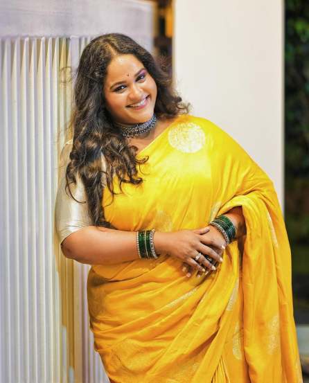 Vanita Kharat Yellow Saree Look