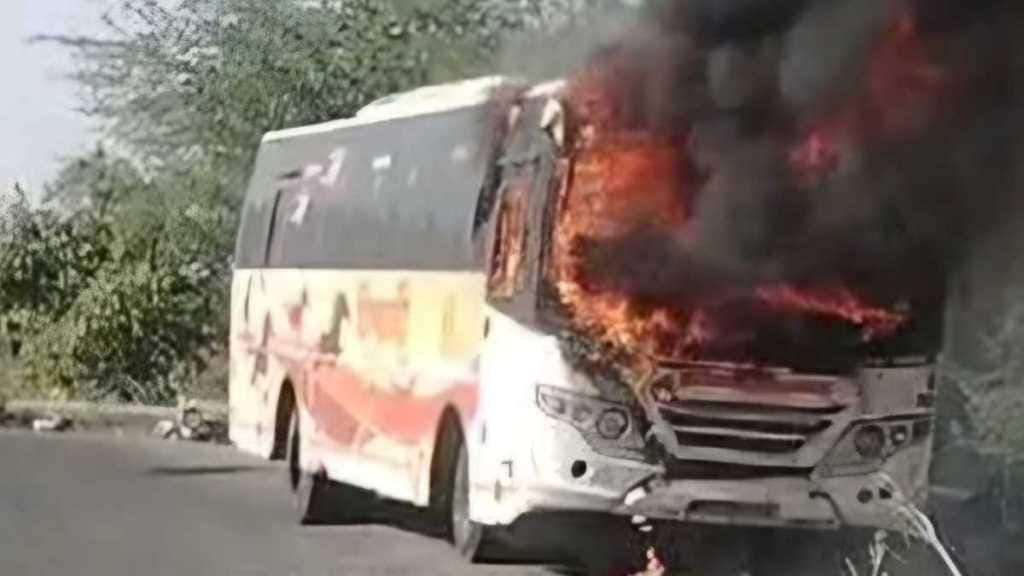 Shivshahi bus fire incident news in marathi