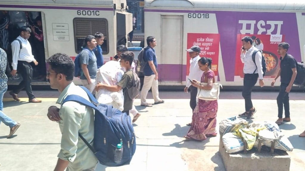 no roofs thane station