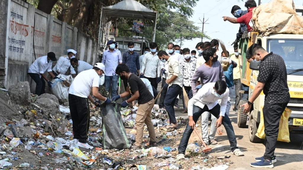 dharmadhikari pratishthan cleaning marathi news