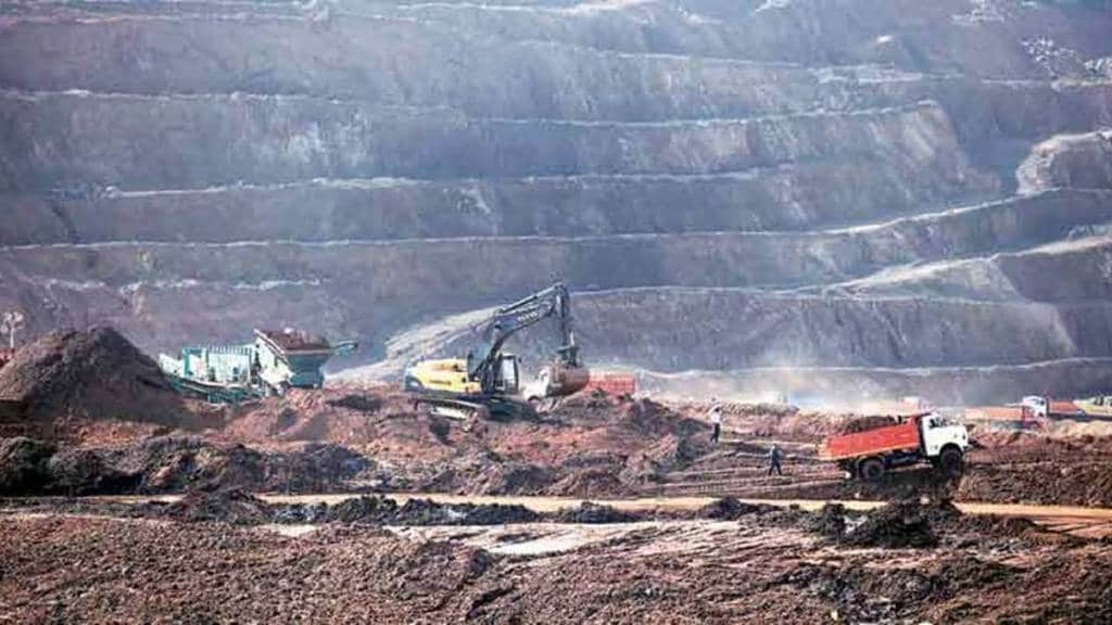 Illegal mining Karnataka coal company Chandrapur forest department action