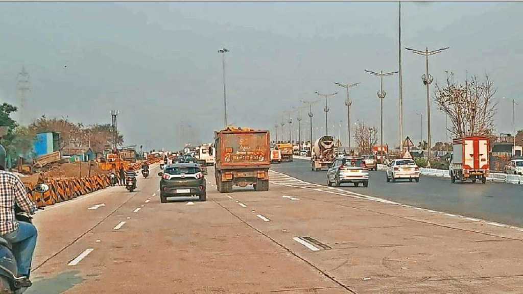 Vashi to Mankhurd New Flyover Ready for Opening